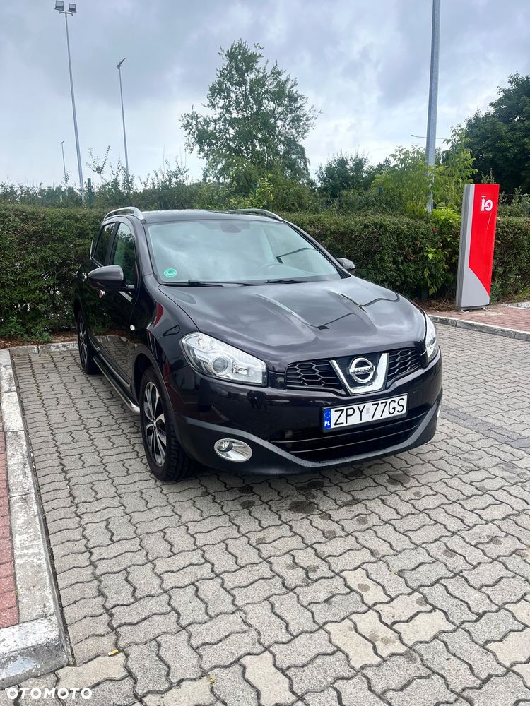 Nissan Qashqai - 1
