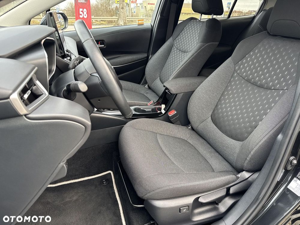 Toyota Corolla 1.8 Hybrid Style - 12