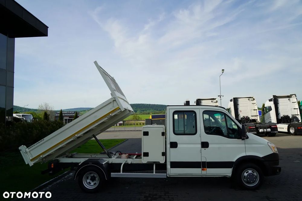 Iveco DAILY 35-130 / WYWROTKA / BRYGADÓWKA - 7 MIEJSC  / BLIŹNIAK / MANUAL / SPROWADZONY - 7