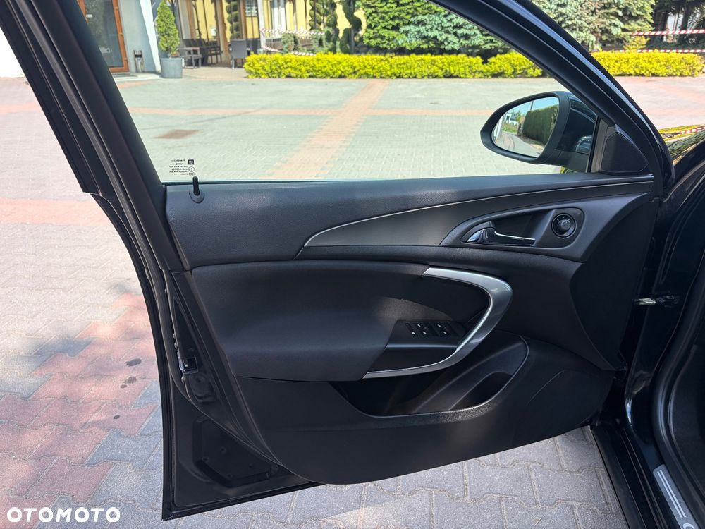 Opel Insignia 1.6 Turbo Edition - 24