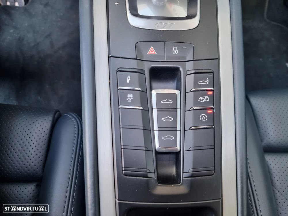 Porsche 911 (991) Carrera S PDK - 22