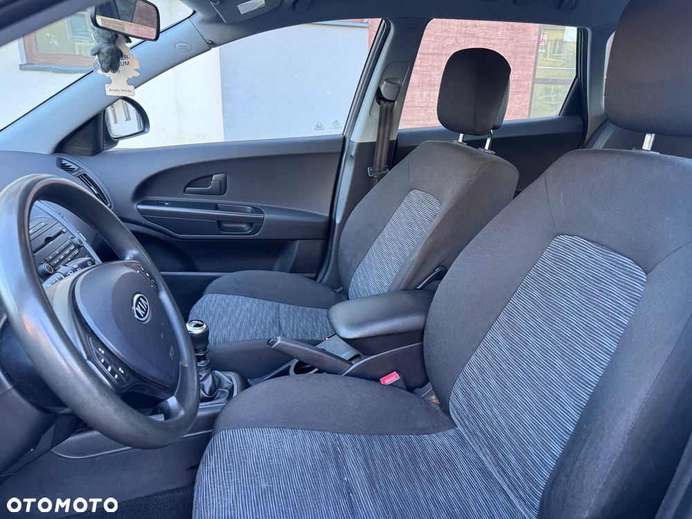 Kia Ceed 1.6 Comfort + - 10