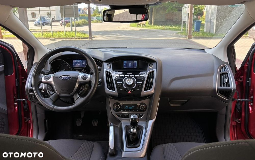 Ford Focus 1.6 EcoBoost Start-Stopp-System Titanium - 23