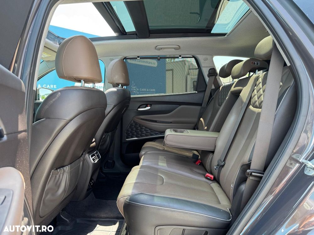 Hyundai Santa Fe 2.2 CRDi 4WD 8AT Luxury - 9