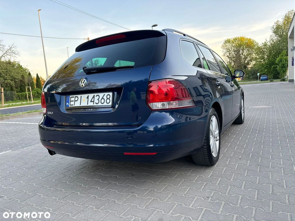 Volkswagen Golf - 11