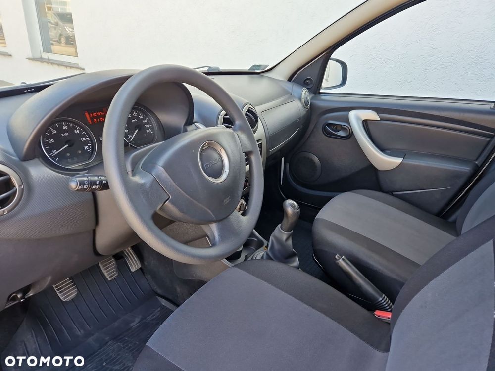 Dacia Sandero 1.5 dCi Laureate - 9