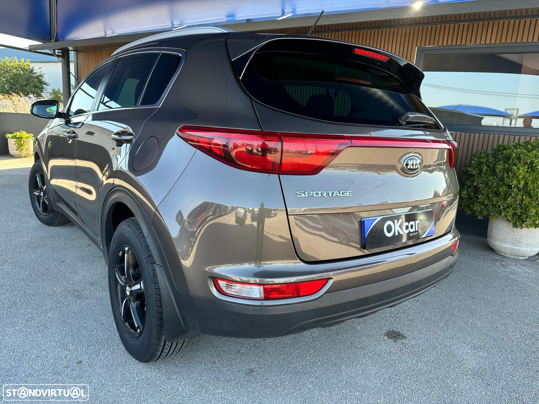 Kia Sportage 2.0 CVVT 4WD Auto Spirit - 13