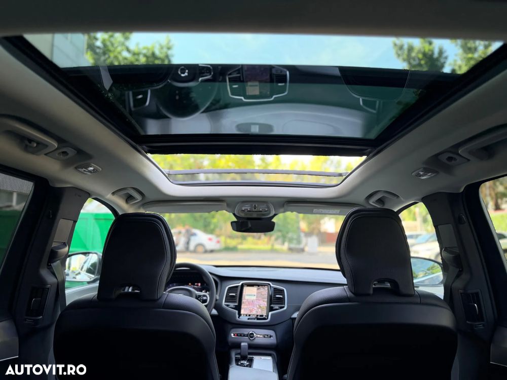 VOLVO XC90 2023 — imagine 13