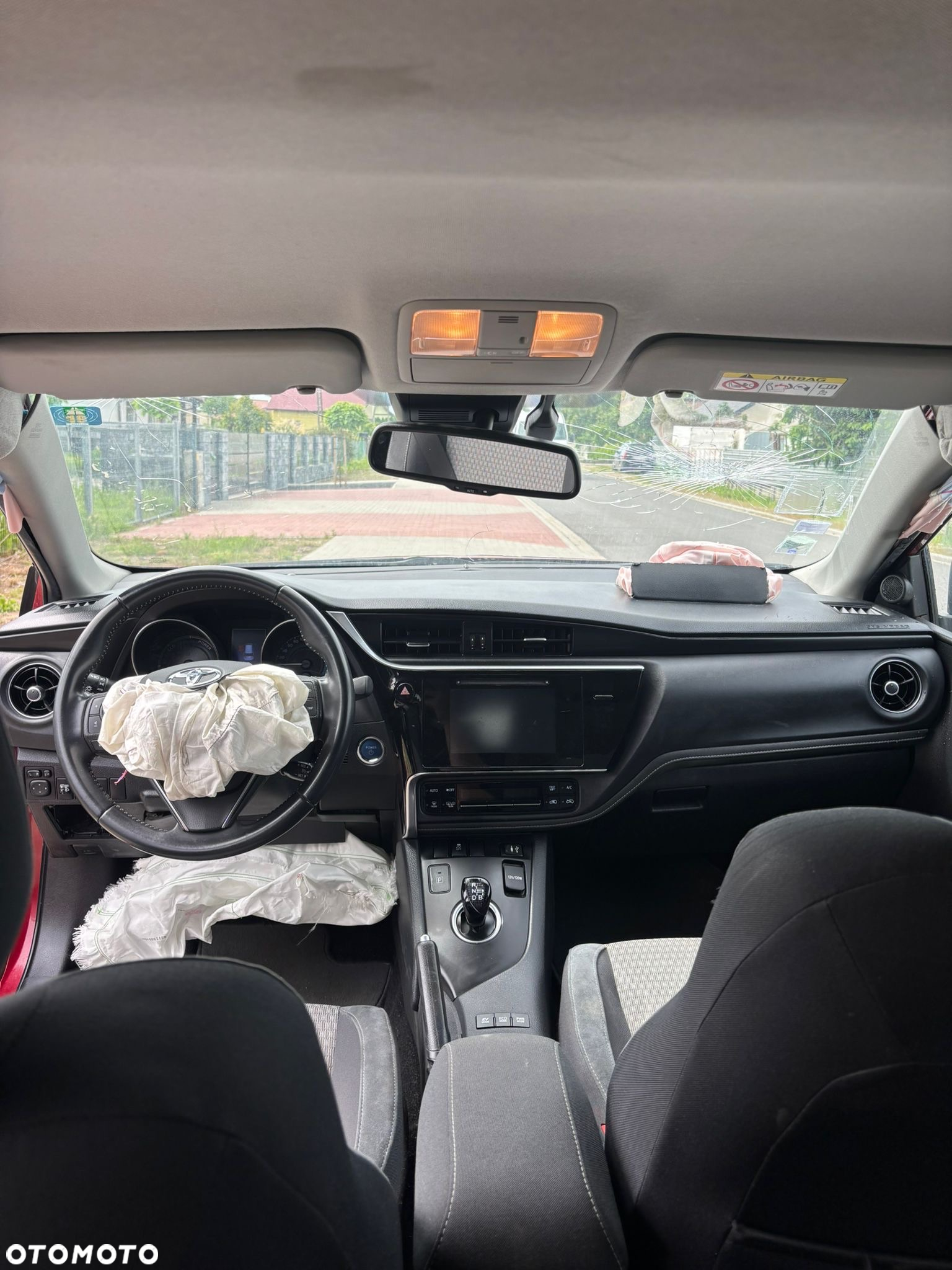 Toyota Auris - 22