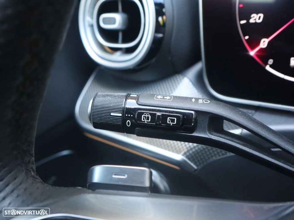 Mercedes-Benz C 300 e 9G-TRONIC AMG Line Advanced - 18