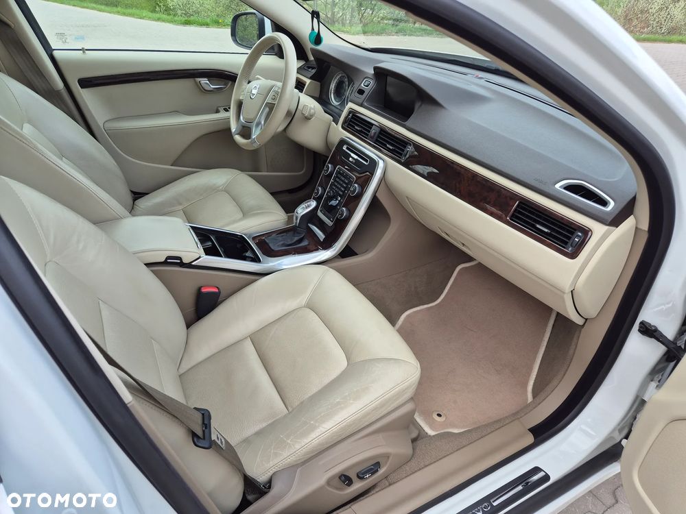 Volvo S80 - 30