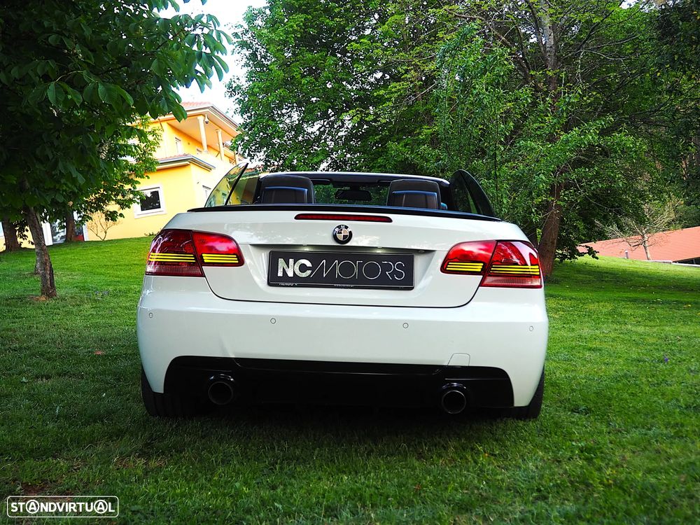 BMW 320 d Cabrio - 12