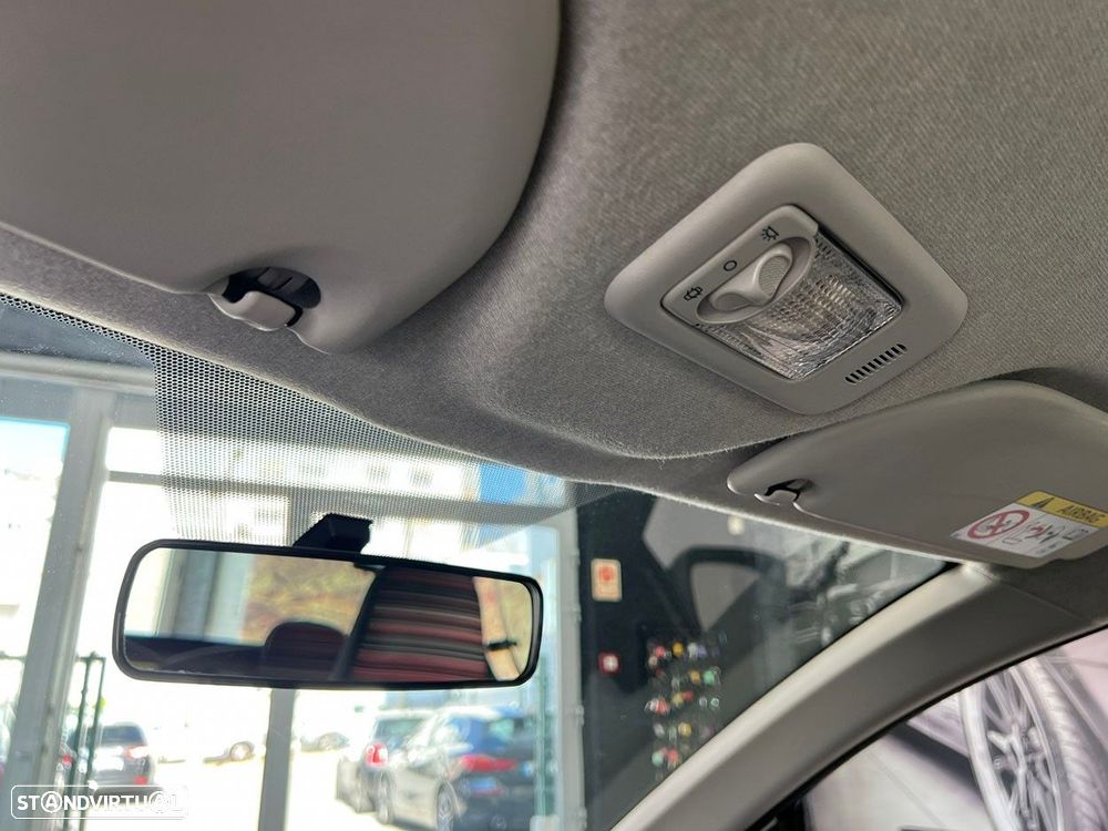 Citroën C1 1.0 VTi Feel S&S - 17