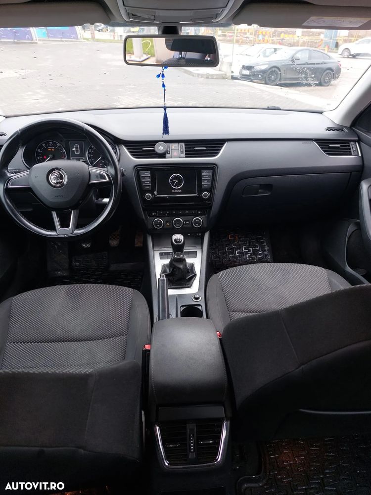 Skoda Octavia 1.0 TSI Ambition - 5