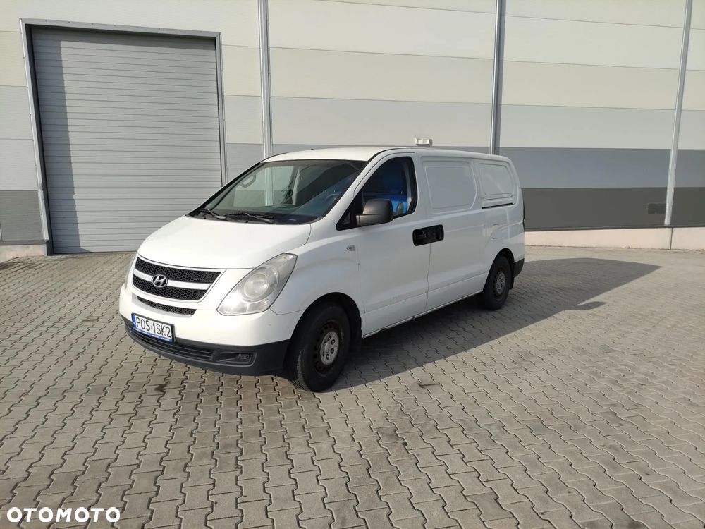Hyundai H-1 - 1