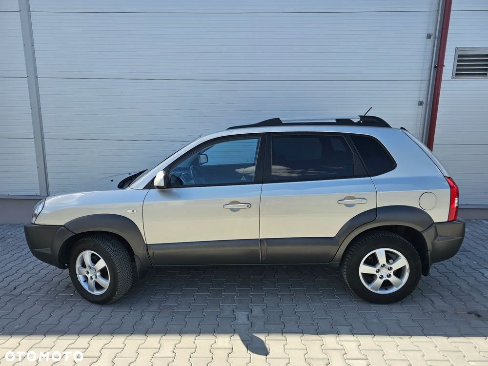 Hyundai Tucson 2.0 CRDi VGT 2WD Automatik GLS - 3