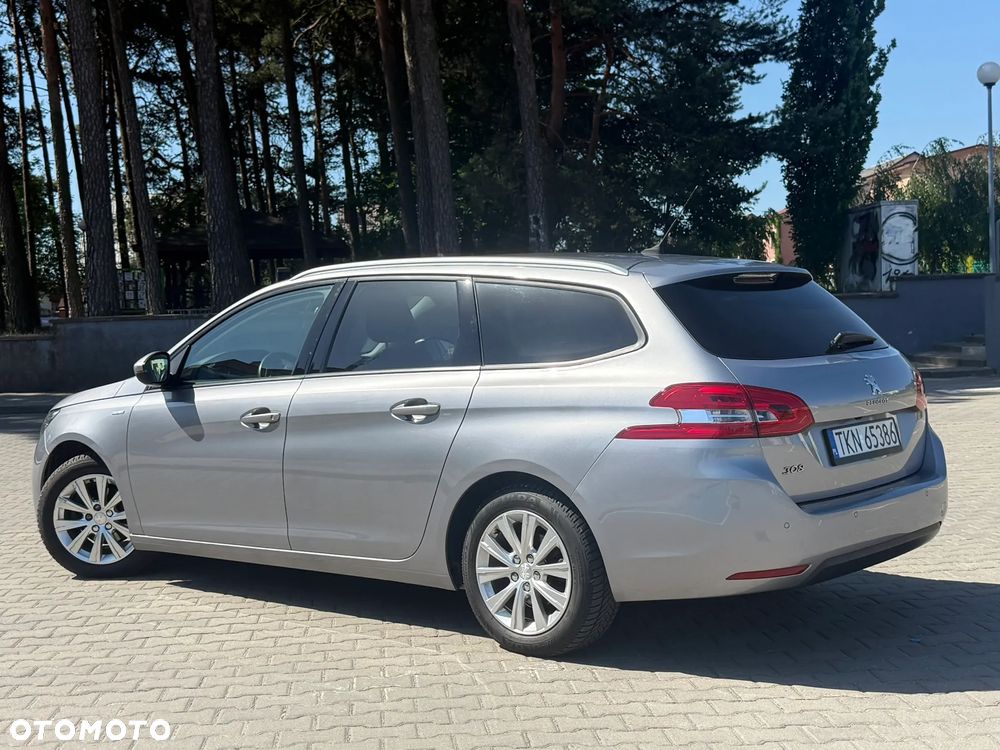 Peugeot 308 1.2 PureTech Active Pack S&S - 8