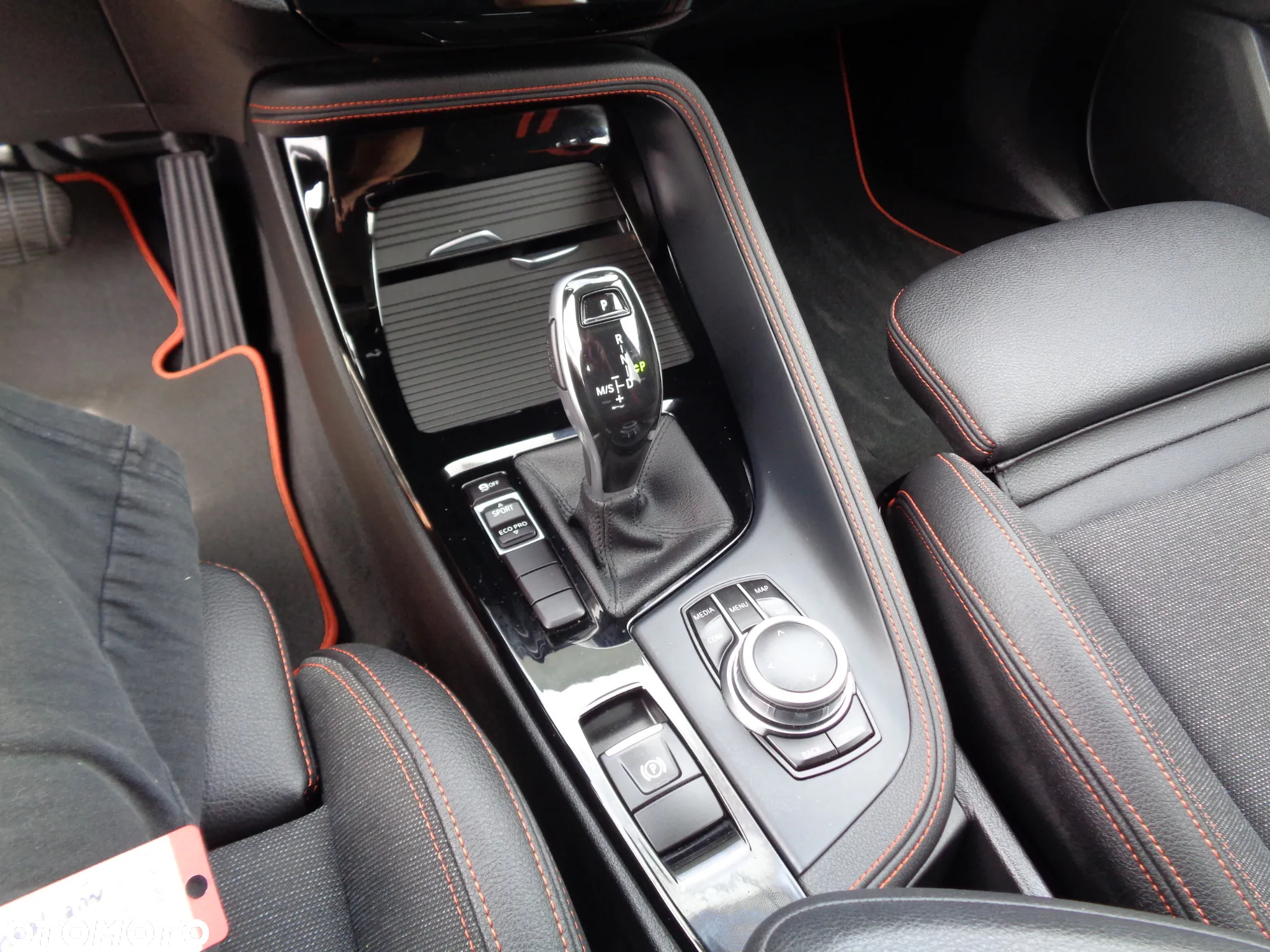 BMW X1 - 16