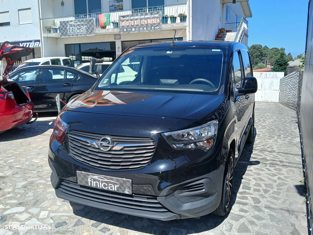 Opel COMBO 3L - 4