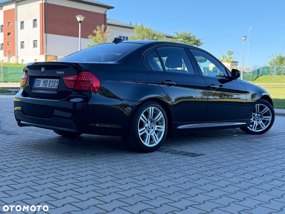 BMW Seria 3 318i - 20