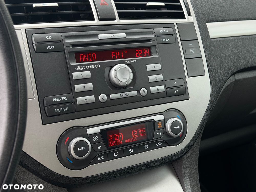 Ford C-MAX 1.8 Style+ - 22