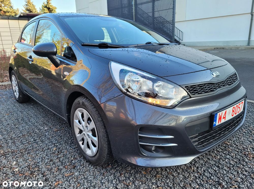 Kia Rio 1.2 Attract - 3
