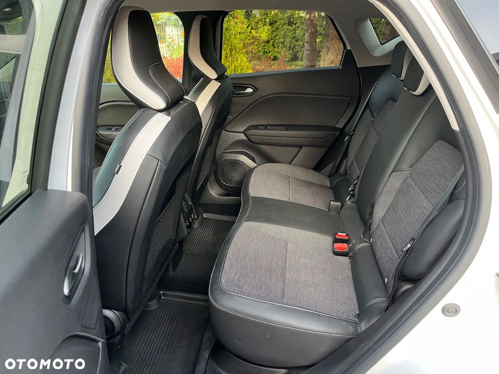 Renault Captur 1.6 E-TECH Plug-In Intens - 10