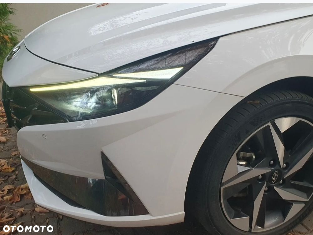 Hyundai Elantra 1.6 Executive CVT - 10