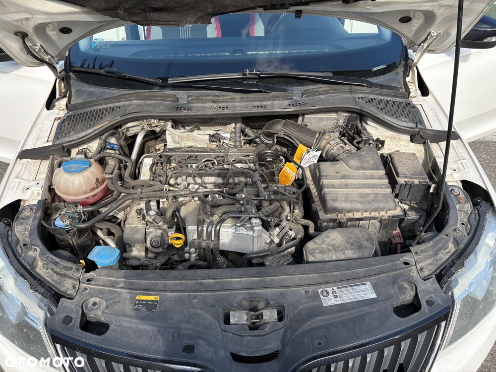 Skoda RAPID 1.6 TDI DPF Monte Carlo - 24