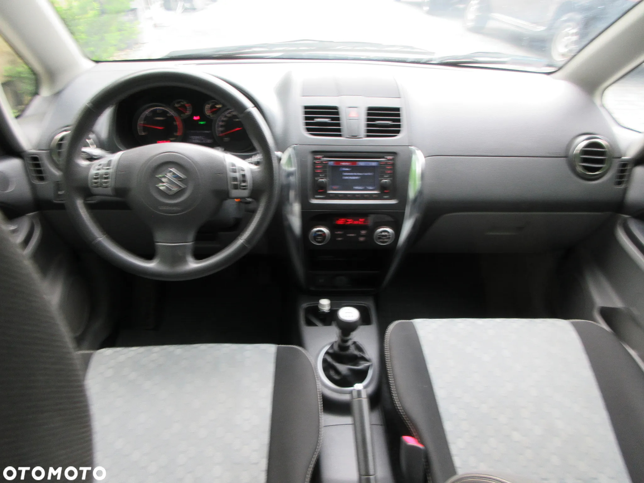 Suzuki SX4 2.0 DDiS Premium 4WD - 11