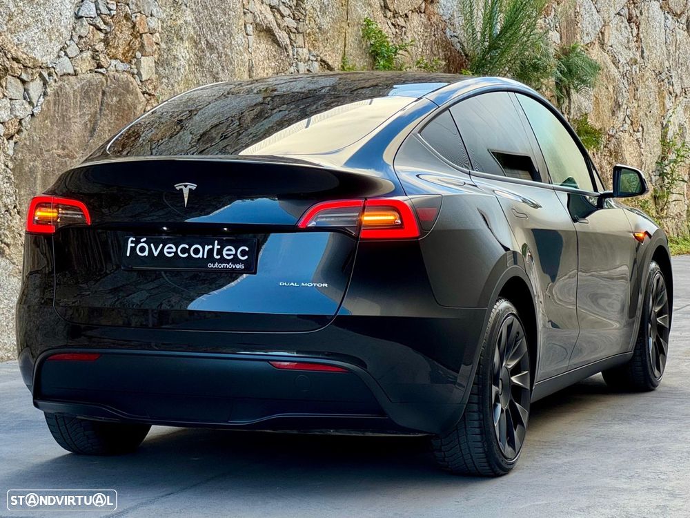 Tesla Model Y Long Range Tração Integral - 19