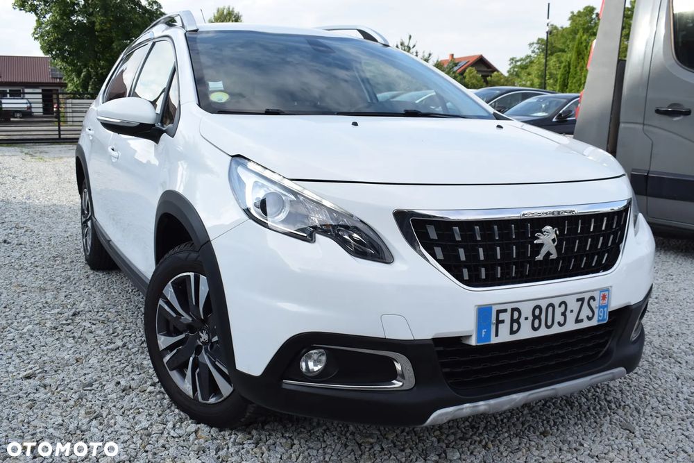 Peugeot 2008 BlueHDi 120 EAT6 Black Edition
