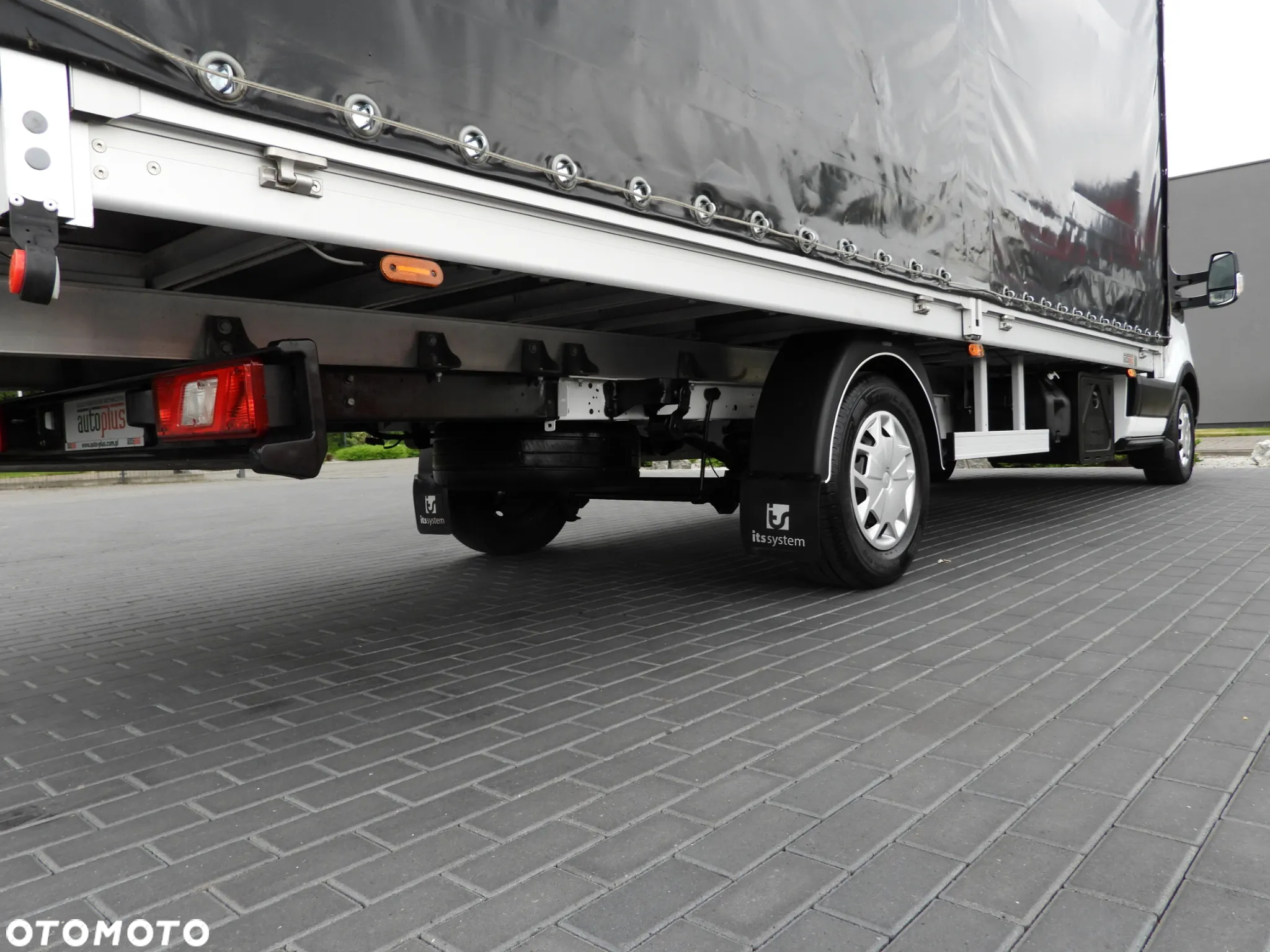 Ford TRANSIT  PLANDEKA 10 PALET WEBASTO TEMPOMAT LEDY PNEUMATYKA KLIMATYZACJA 160KM [ M38701 ] - 17