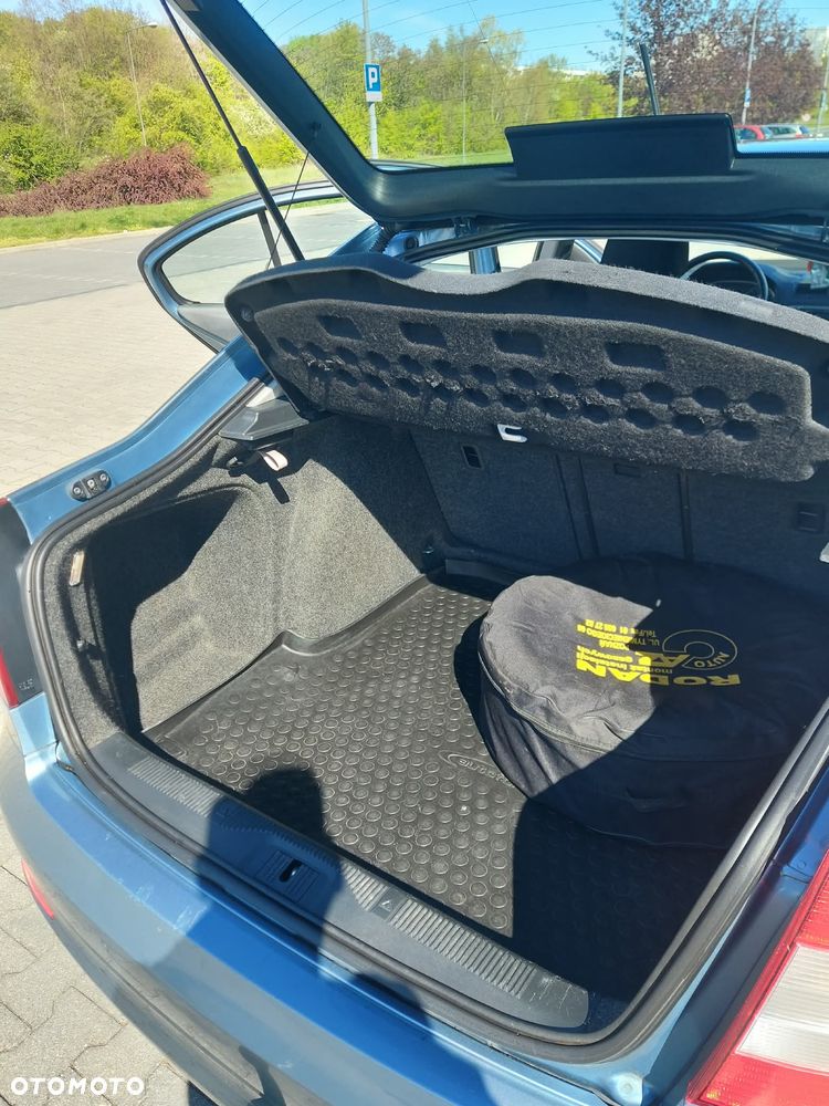 Skoda Octavia 1.6 Elegance - 12
