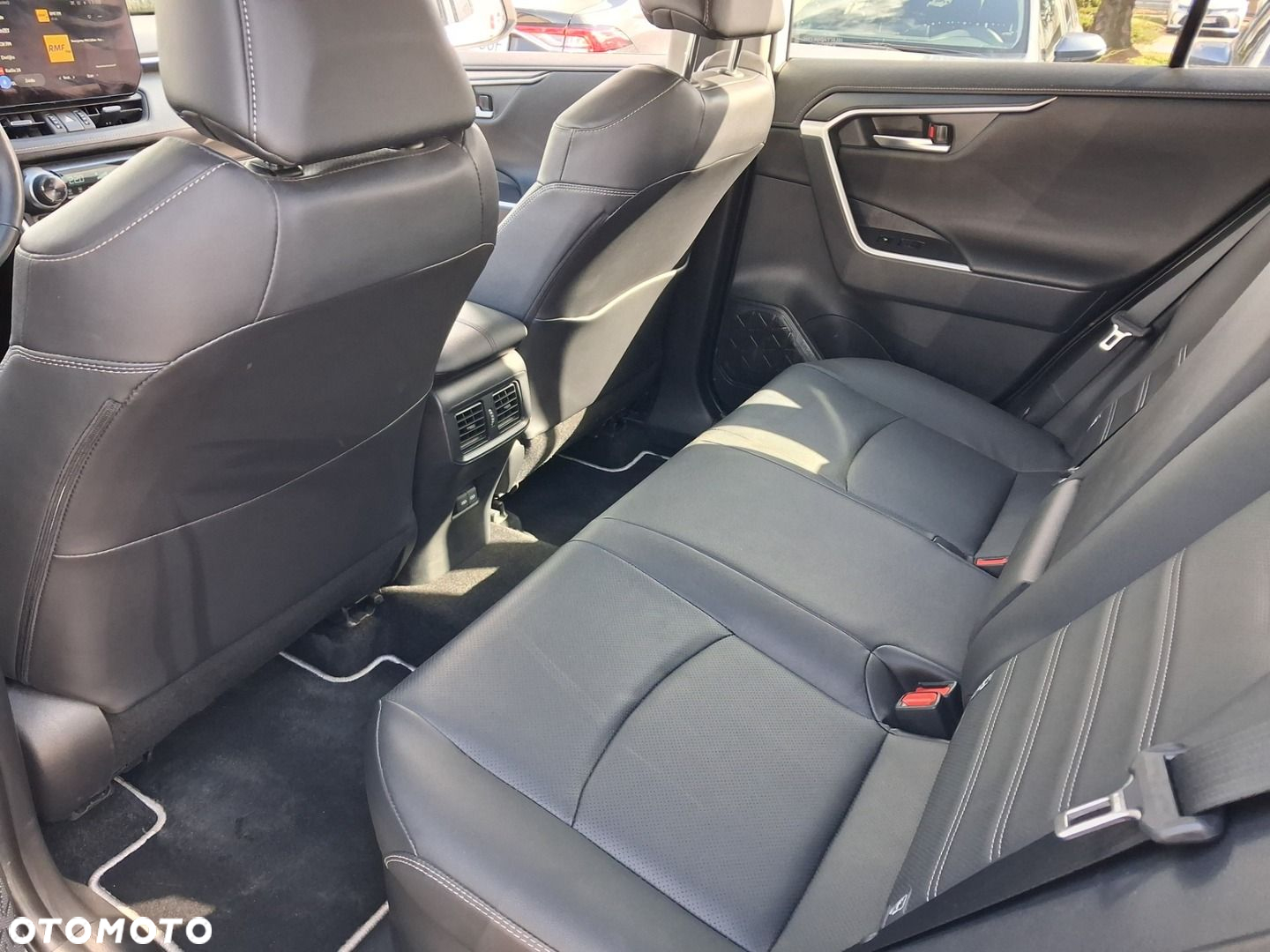 Toyota RAV4 2.5 Hybrid Executive 4x4 - 13