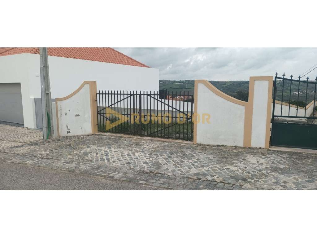 Terreno em Albarróis - Grande imagem: 2/7