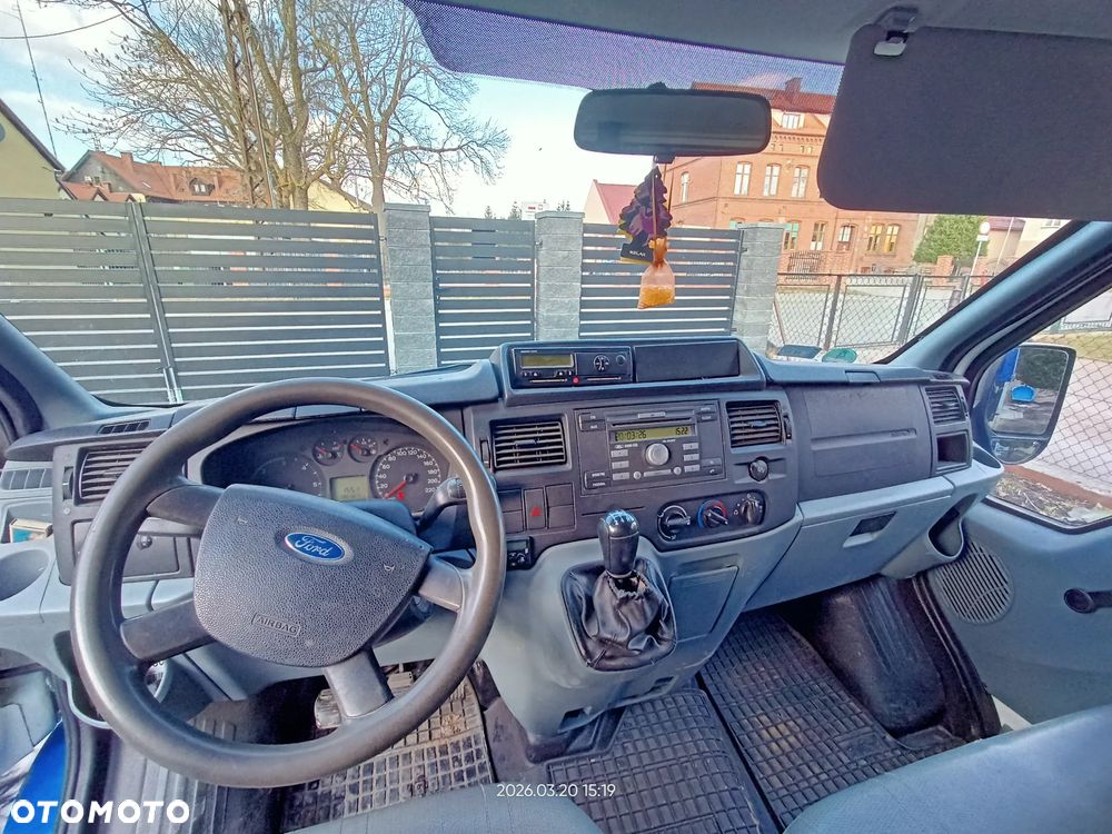 Ford Transit - 6