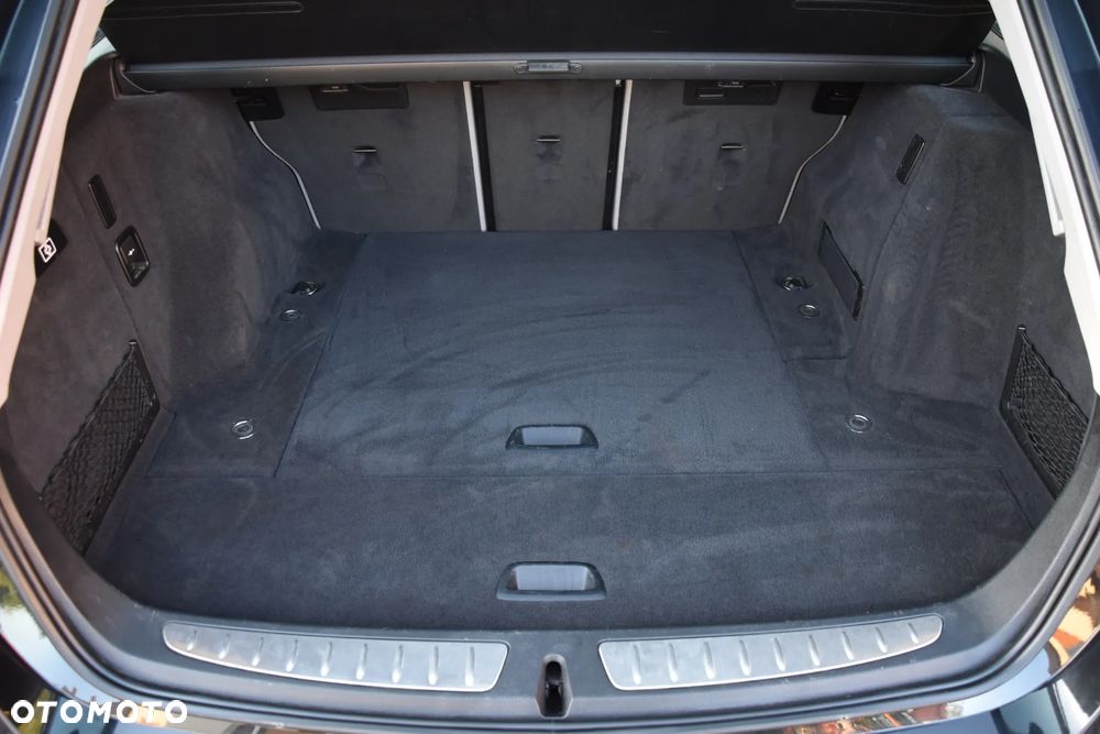 BMW Seria 3 320d Sport Line - 31