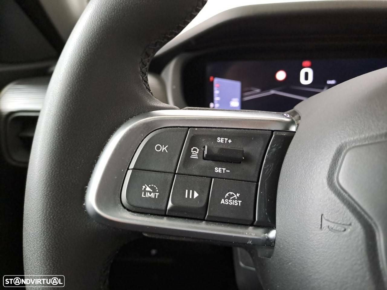 Jeep Avenger 1.2 GSE T3 Altitude - 14