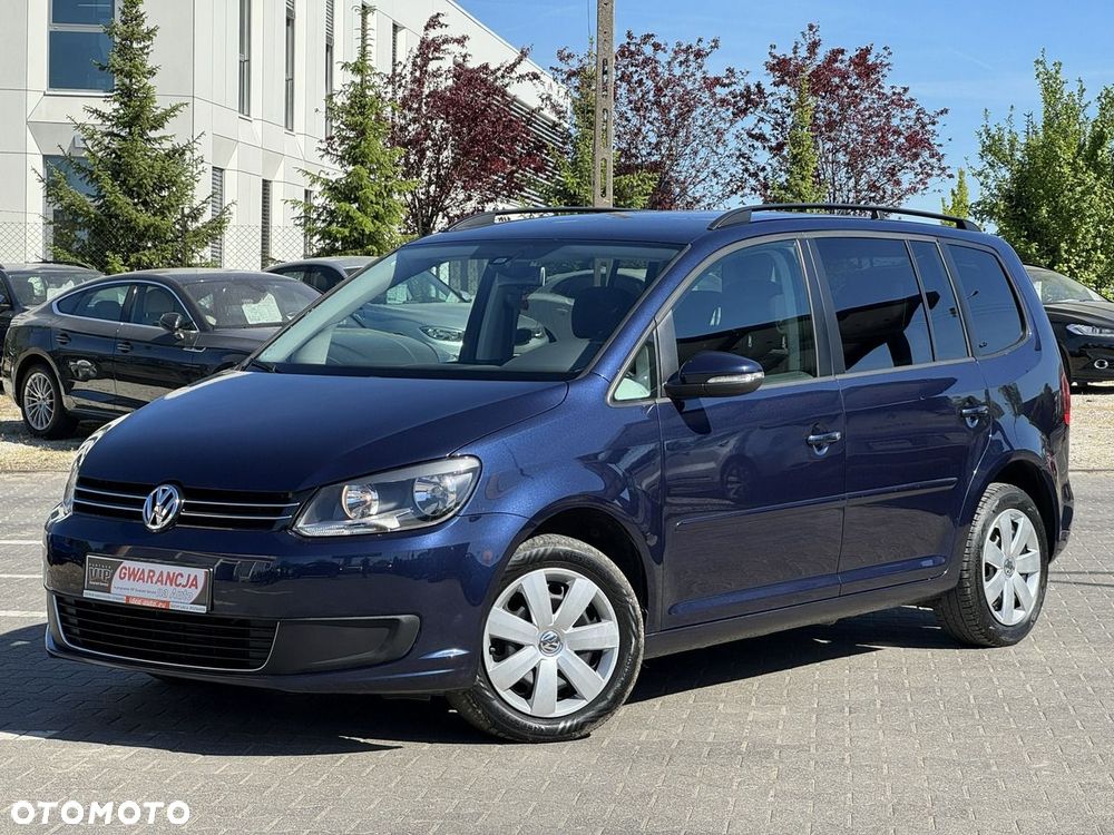 Volkswagen Touran 1.6 TDI DPF BlueMotion Technology DSG Comfortline - 4