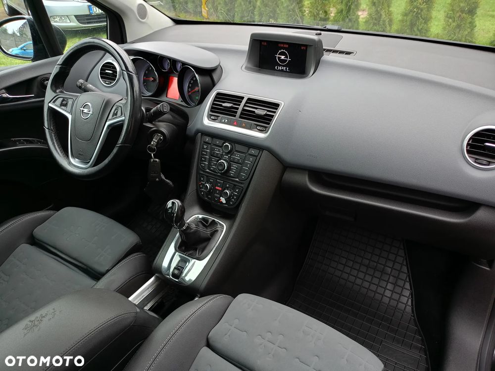 Opel Meriva - 9