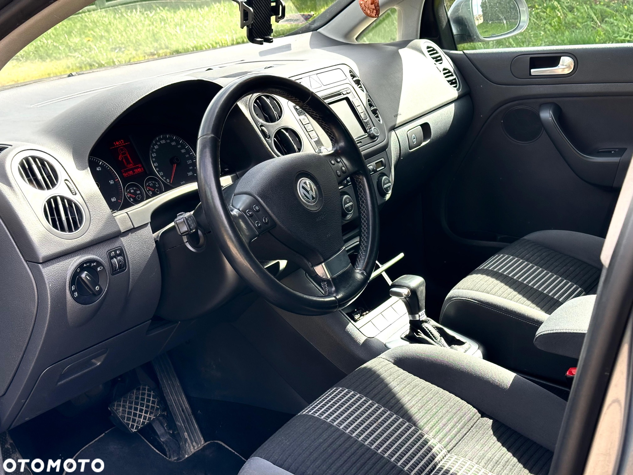 Volkswagen Golf Plus - 10