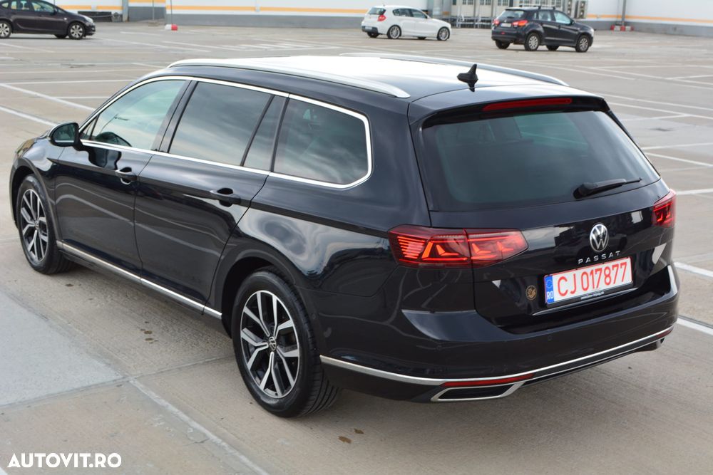 Volkswagen Passat - 5