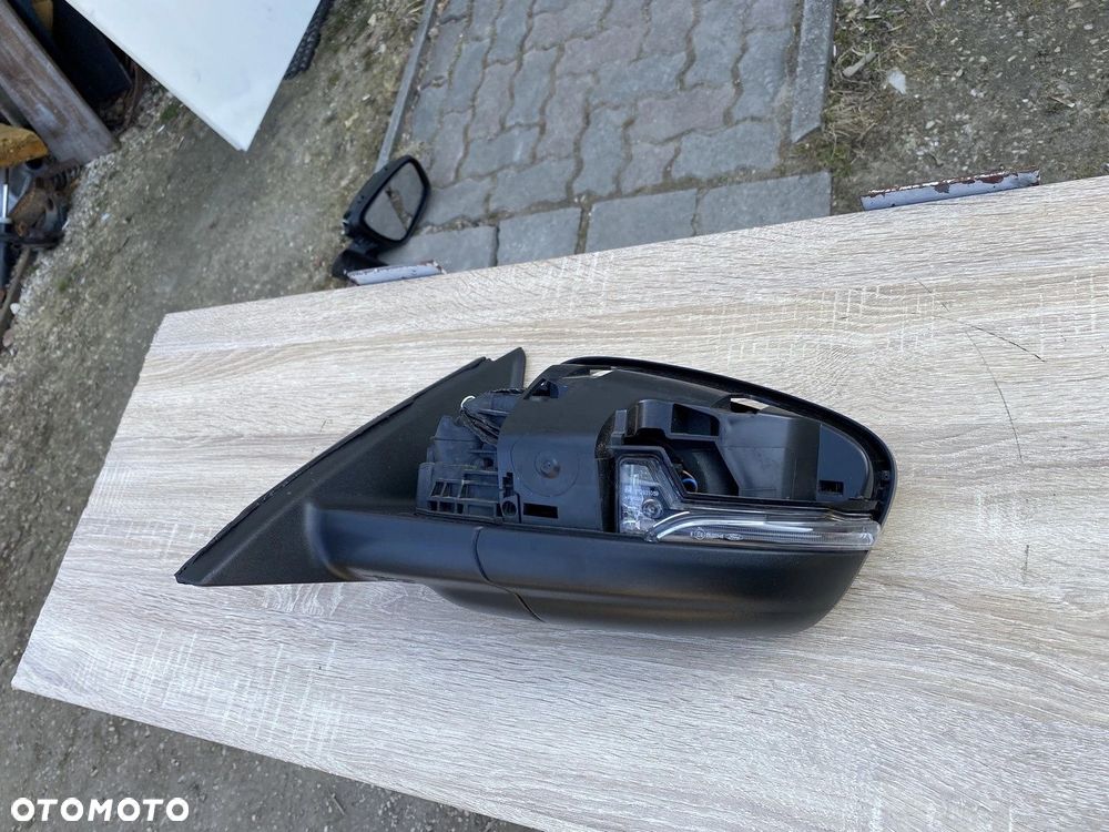 LUSTERKO LEWE FORD KUGA MK3 11 PIN LV4B17683DE - 3