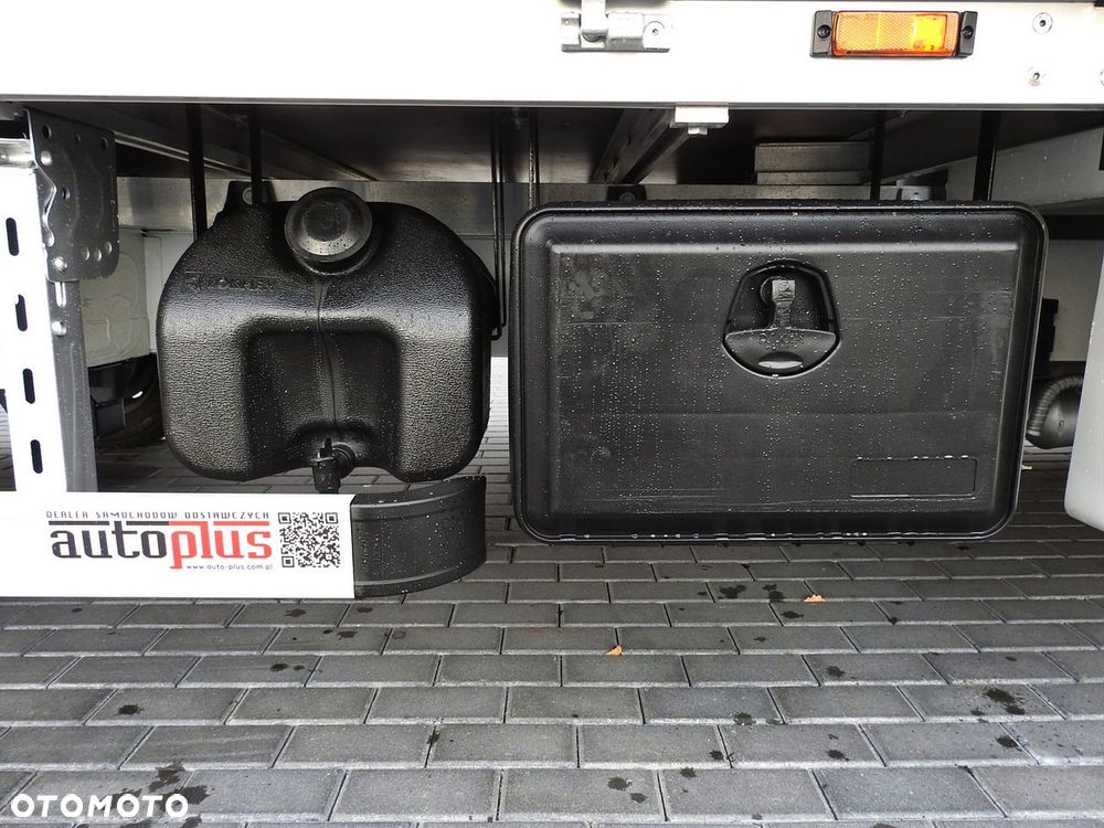 Renault MASTER PLANDEKA 10 PALET WEBASTO TEMPOMAT KLIMATYZACJA LEDY PNEUMATYKA  165KM - 23