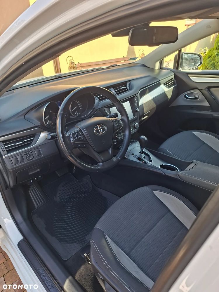 Toyota Avensis Touring Sports 1.8 Multidrive S Edition-S - 6