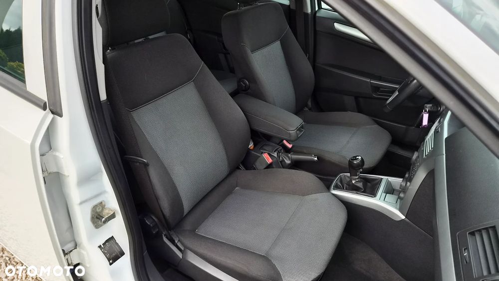 Opel Astra 1.8 Innovation - 22
