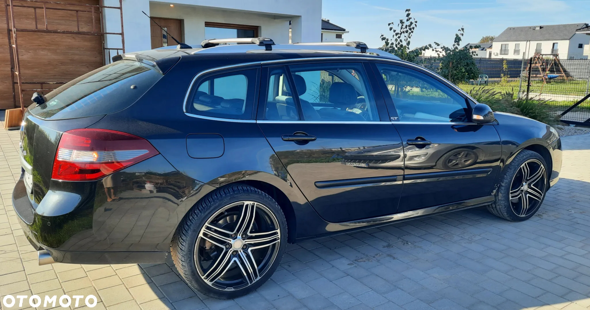 Renault Laguna Grandtour 2.0 dCi FAP GT - 5