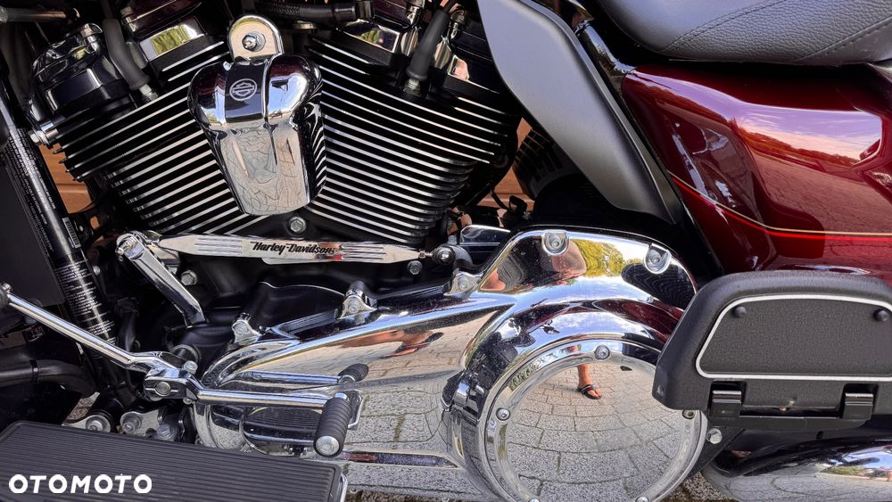 Harley-Davidson Touring Road Glide - 26
