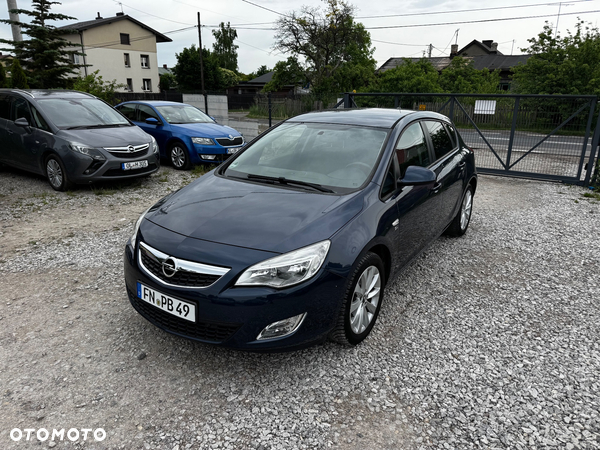 Opel Astra 1.4 Turbo 150 Jahre